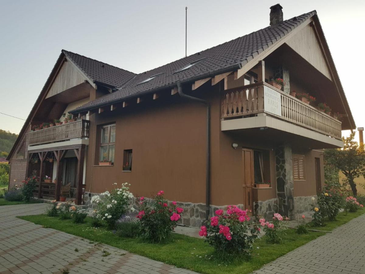 Pensiunea Rares Bistrita Bargaului Bagian luar foto