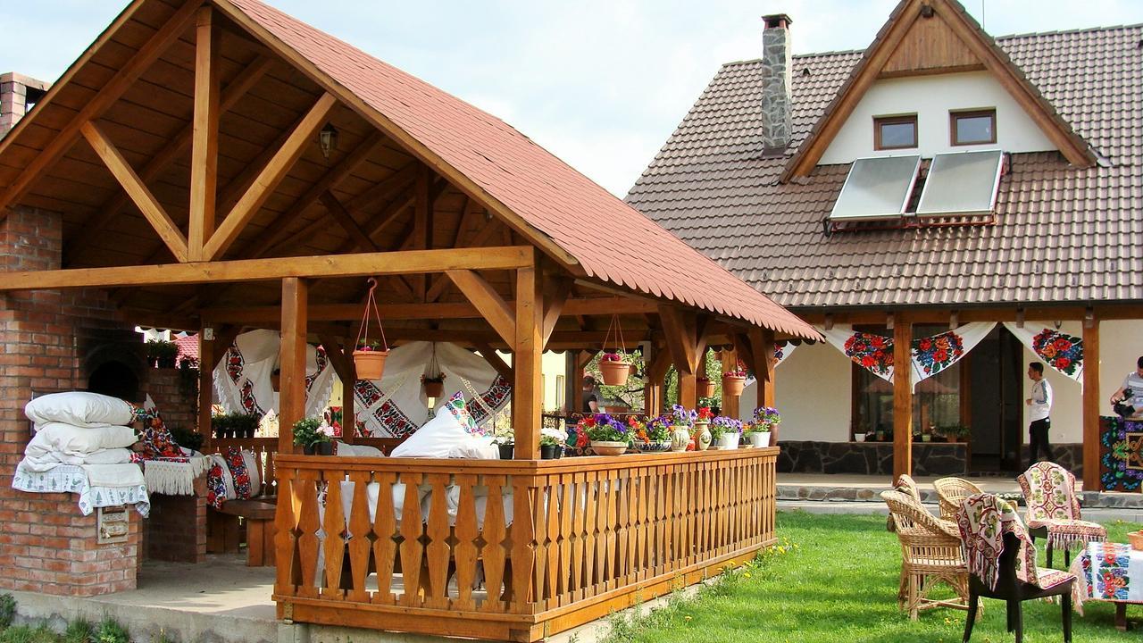 Pensiunea Rares Bistrita Bargaului Bagian luar foto